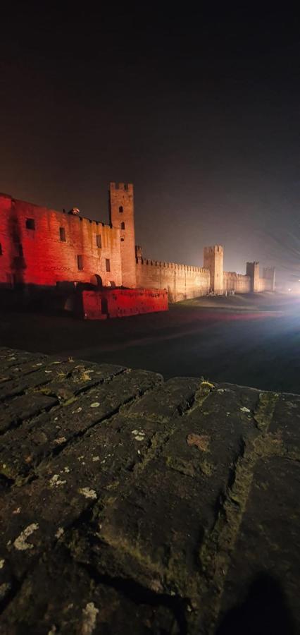 Sotto Le Mura Montagnana  Bagian luar foto
