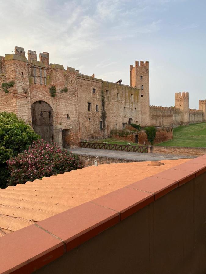 Sotto Le Mura Montagnana  Ruang foto